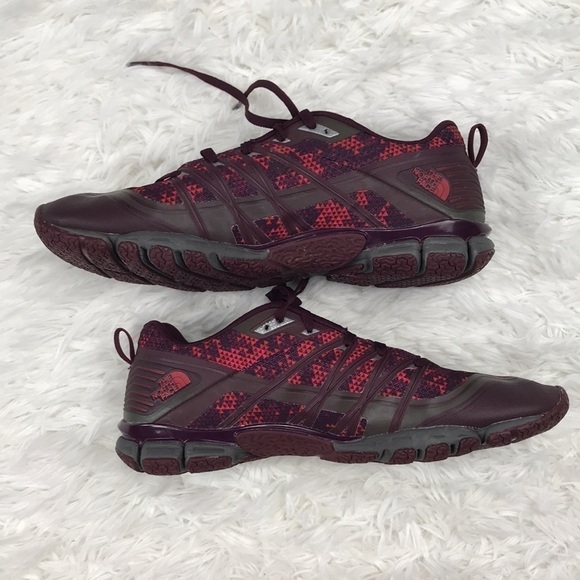 North Face Mountain Athletics Shoe - Picture 3 of 10